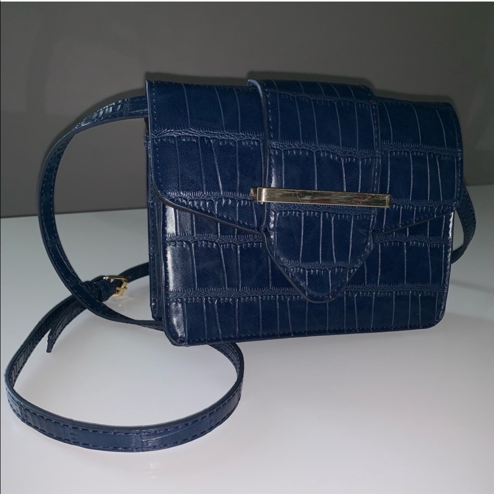 Who What Wear faux crocodile skin blue crossbody